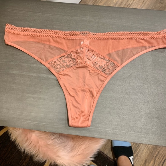 New different styles - Picture 2 of 7